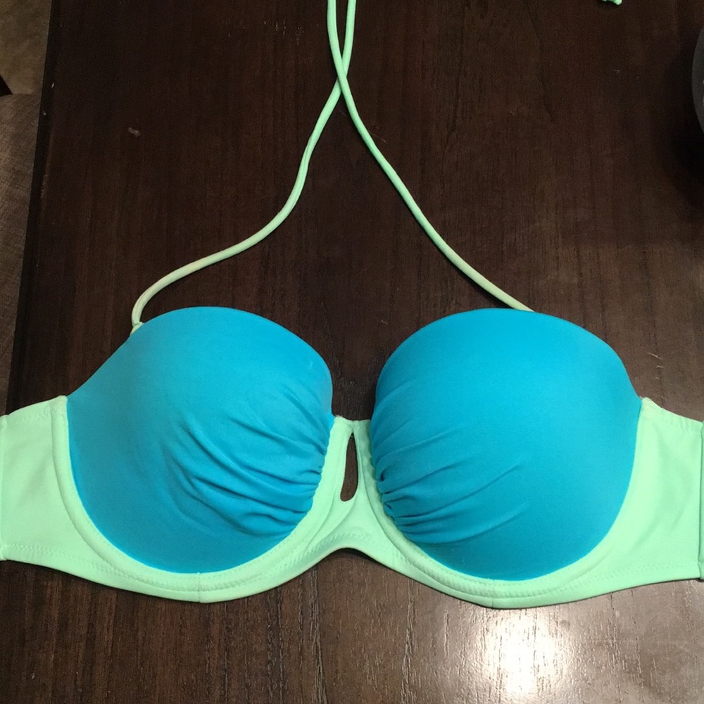 VS- lined bathing suit top- 36C